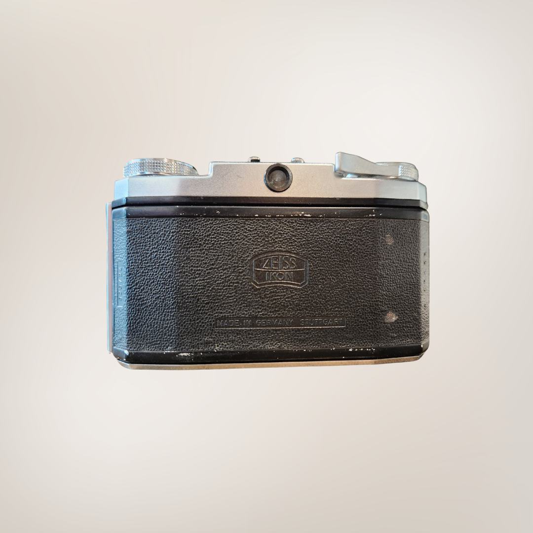 Vintage Zeiss Ikon Contina II (527/24) 35mm Film Camera with 45mm f/3.5 Novar - Image 2