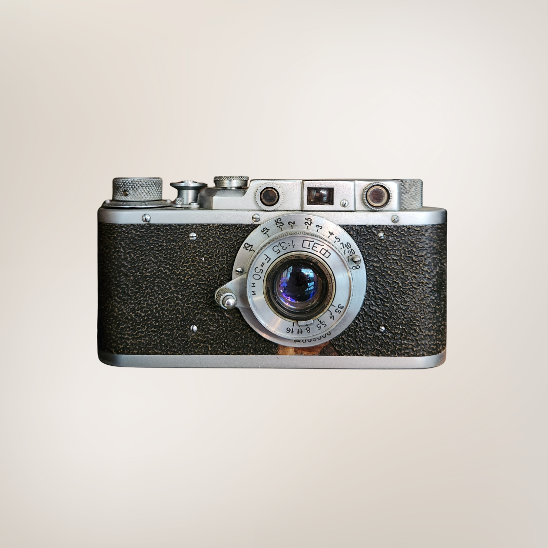 Vintage Soviet FED 1 35mm Rangefinder Film Camera with Collapsible 50mm f/3.5 Lens